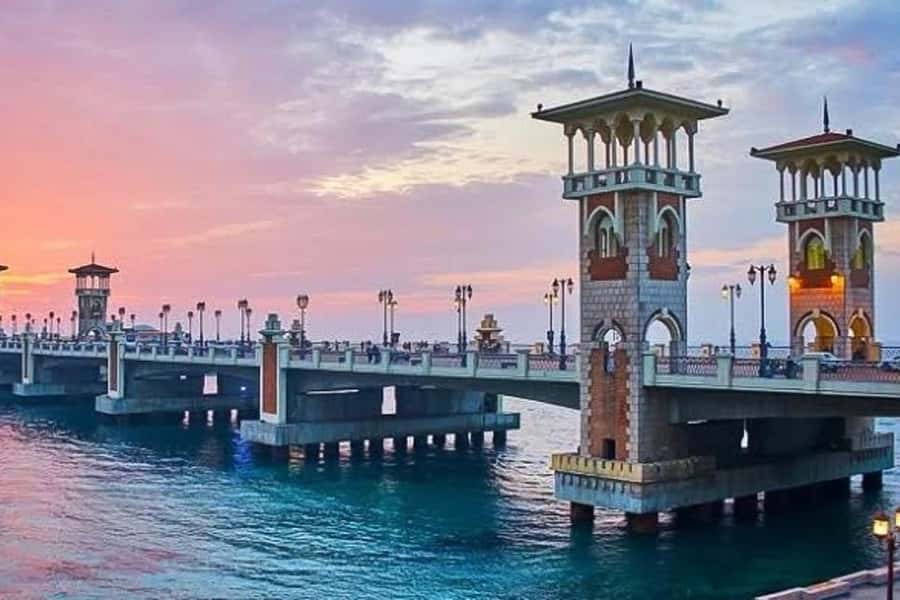 From Cairo: Private Full-Day Tour of Historical Alexandria - Kom El-Deka’s Roman theater and everyday ancient life