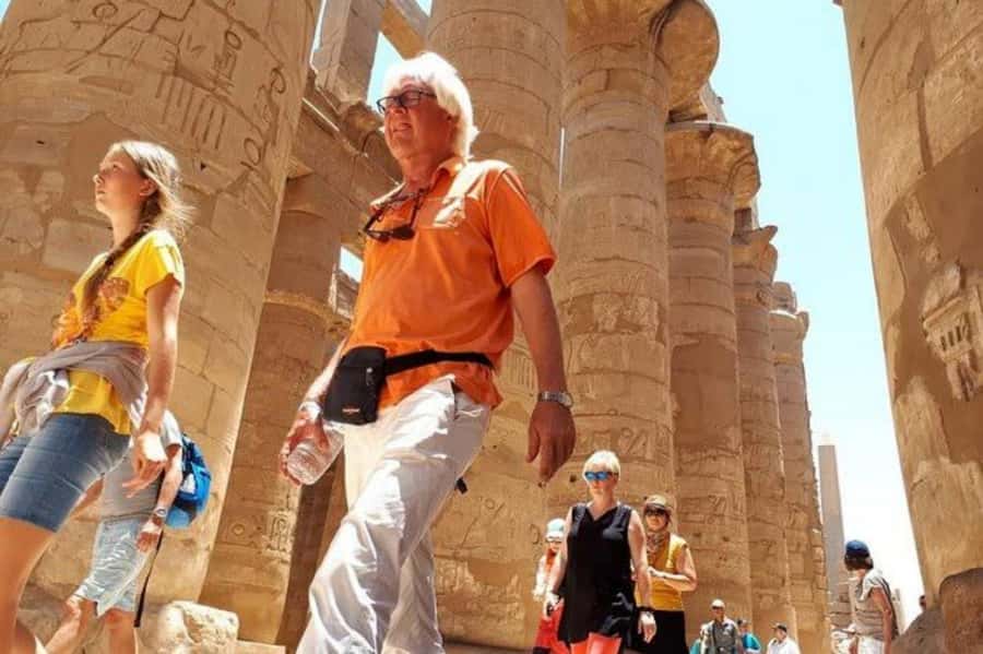 From Cairo: Trip to Luxor By Flight and King Tut Tomb Visit - Guides, group size, and the feel of the day