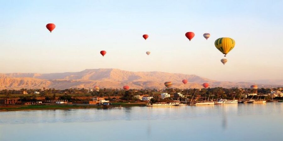 From Hurghada: 1-Night in Luxor, Hot Air Balloon, & Transfer - Arriving in Luxor and finding the evening driver