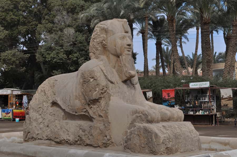From Hurghada: 2-Day Trip to Cairo by Plane - Lunch and the first night in Cairo