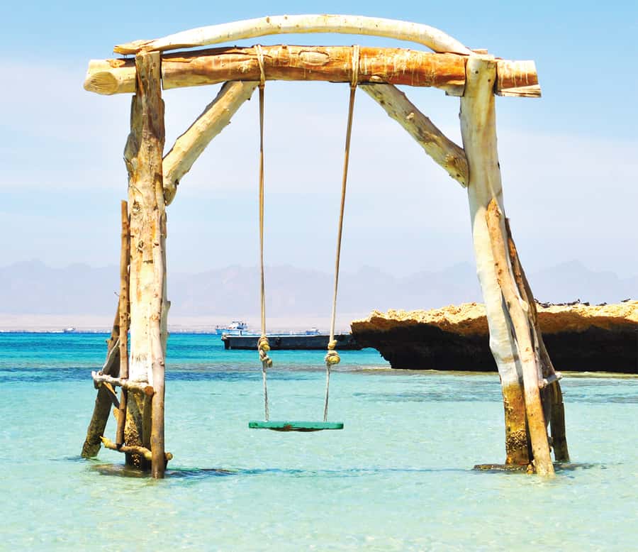 From Hurghada: Giftun Island Cruise with Lunch & Watersports - The island stop: sand, water, and quiet time