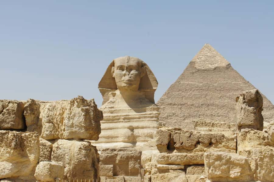 From Hurghada: Pyramids and Egyptian Museum Tour & Boat Ride - A 30-minute boat ride on the Nile