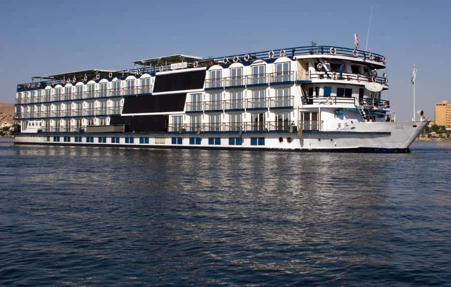 From Luxor: 3-Day Nile Cruise to Aswan with Private Guide - Kom Ombo has two gods and a tighter schedule