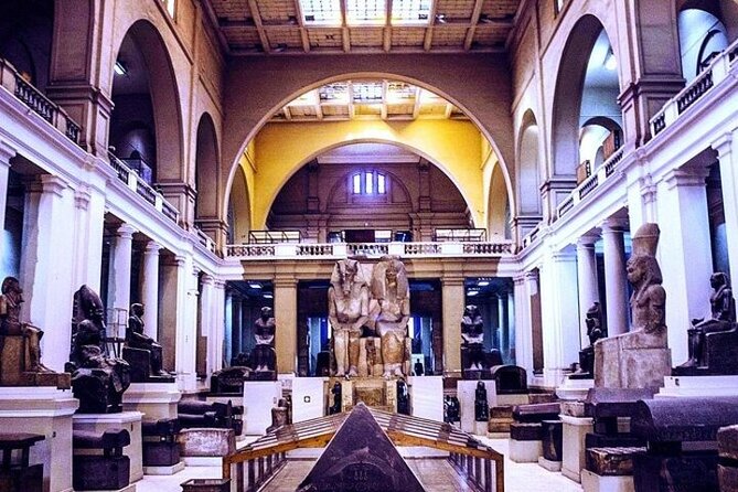 Full Day Giza Pyramids, Egyptian Museum and Khan El Khalili Bazar - A smart first day in Cairo