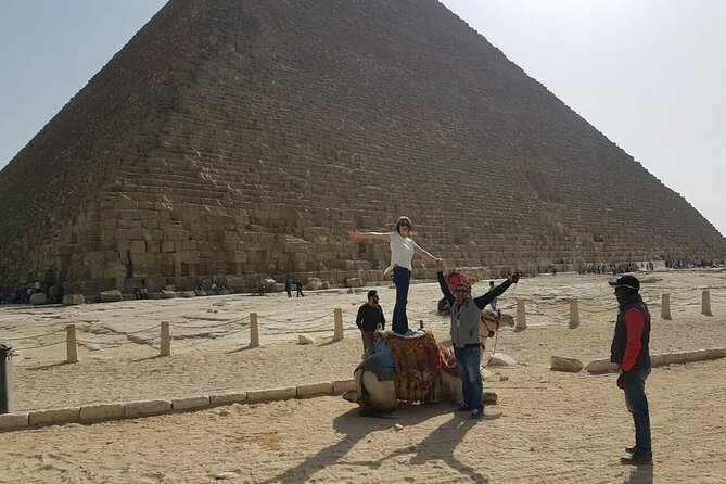 Full Day Private Guided Tours to Pyramids & Sphinx - The guides and the style of service