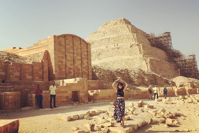 Full-Day Tour from Cairo: Giza Pyramids, Sphinx, Memphis, and Saqqara - Lunch, transport, and the practical side of the day