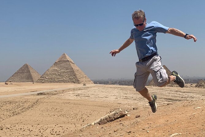 Full-Day Tour Giza Pyramid Egyptian Museum Khan El Khalili - The guides and the human side of the tour