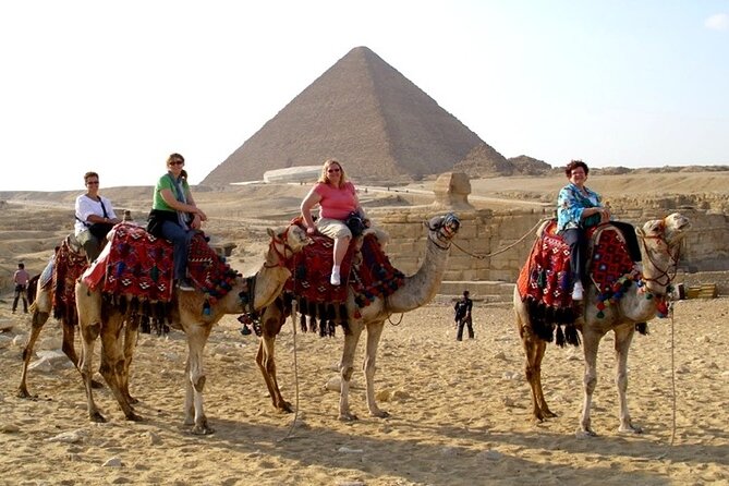 Full day tour Giza Pyramids Sphinx &Lunch and Shopping tour - Guides, drivers, and the private-car setup