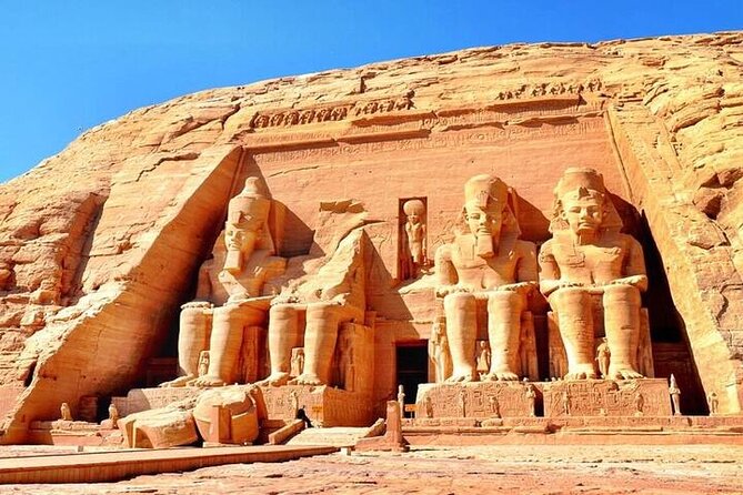 Full Day Tour to Abu Simbel Temples from Aswan - Arriving at the Abu Simbel Temple Complex