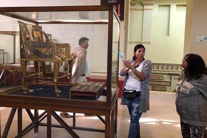Full - Day Tour to Giza Pyramids , Cairo Museum & Bazaar Includes Lunch - Meeting the Great Pyramids of Giza