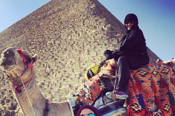 Full Day Tour To Giza Pyramids Egyptian Museum and Khan Khalili Bazaar - Two hours with the Egyptian Museum