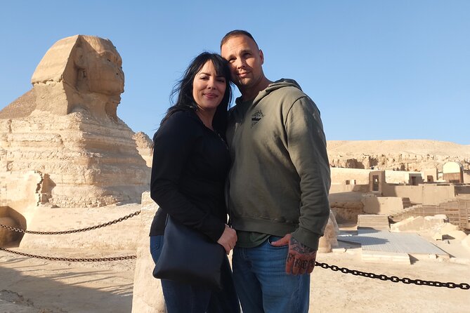 Full day tour to Giza pyramids, Sphinx, Memphis and Saqqara - Timing, pickup, and practical planning