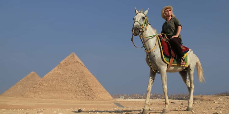 Giza: Arabian Horse Tour Around the Giza Pyramids - The Great Sphinx from the saddle