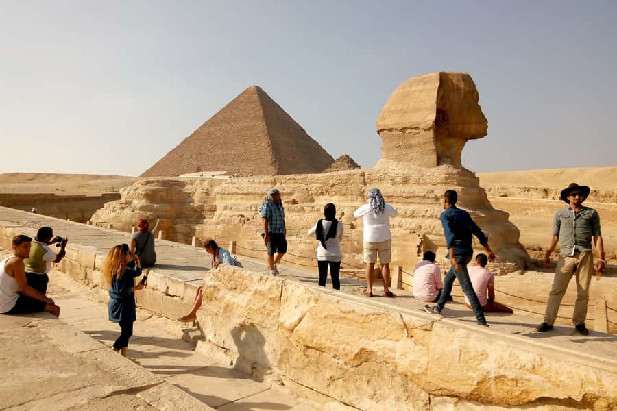Giza Pyramids and Sphinx: Half-Day Private or Group Tour - The guide can shape the whole visit