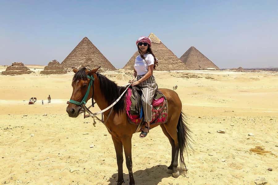 Giza Pyramids and Sphinx: Half-Day Private or Group Tour - The photo service is more useful than it sounds