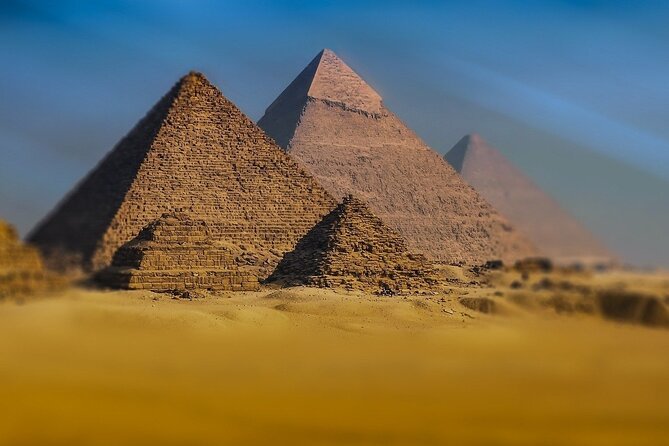 Giza Pyramids, Memphis, Sakkara Tour - Giza Pyramids: two hours among the Old Kingdom giants