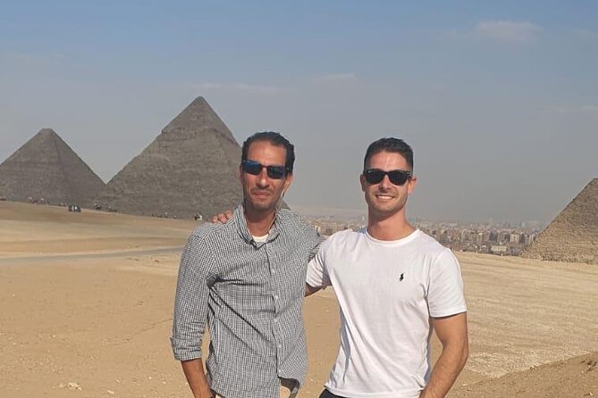 Giza Pyramids, Sakkara and Memphis - Guide support and the human side of the day