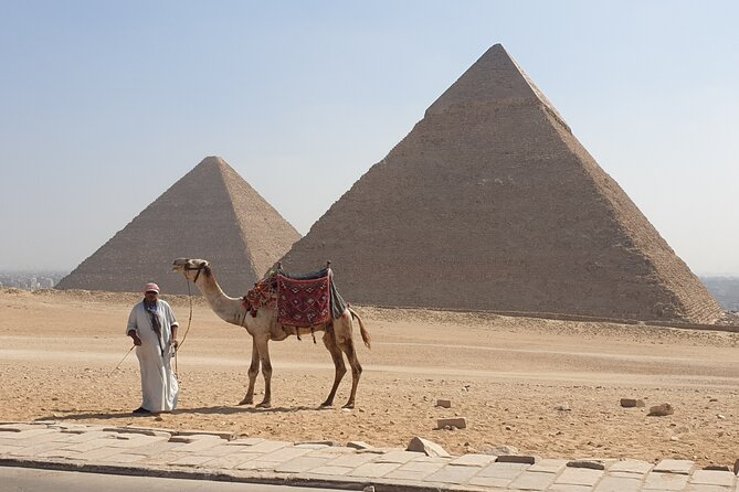 Giza pyramids, Saqqara and Dahshur day tour - Start at 7:30 am for a cooler Giza visit