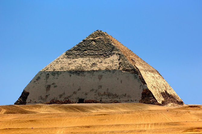 Giza Pyramids ,Sphinx ,Sakkara & Dahshur. - Who should book this private pyramid tour?