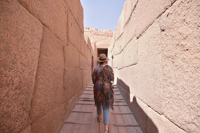 Giza Pyramids, Sphinx, Saqqara and Memphis Full-Day Cairo Tour - Saqqara and the Step Pyramid at the start