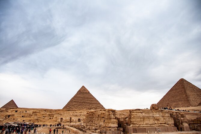 Giza Pyramids, Sphinx, Saqqara, and Memphis Private Day Tour - What the guide adds to the day