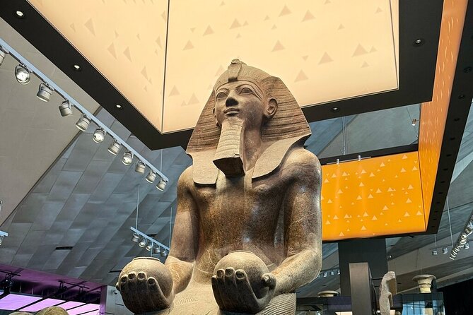 Grand Egyptian Museum, Giza Pyramids and Great Sphinx Tour - Meeting the Sphinx and Valley Temple