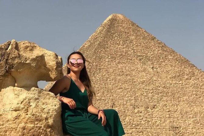 Grand Egyptian Museum,Giza Pyramids,Sphinx,Camel Ride&Lunch - Khafre’s Pyramid and the clever visual illusion