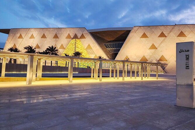 Guided tour to the Grand Egyptian Museum Giza Pyramids with Lunch - What the private guide adds