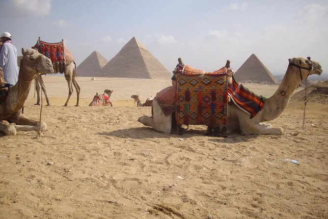 Half-Day Private tour to Pyramids of Giza and Sphinx - The Papyrus Institute and optional shopping stops