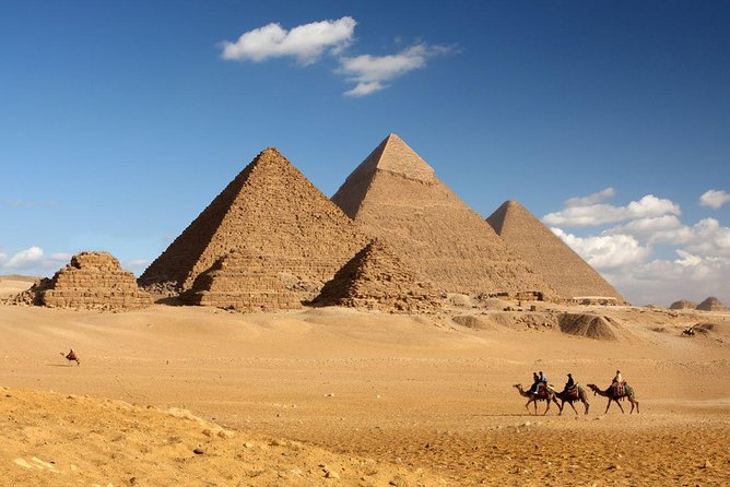 Half-Day Private tour to Pyramids of Giza and Sphinx - The 9:00 am pickup and ride to Giza