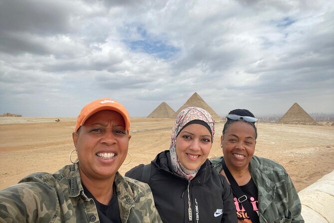 Half Day Tour Giza Pyramids &Great Sphinx with Private Tour Guide - The panoramic viewpoint and camel ride