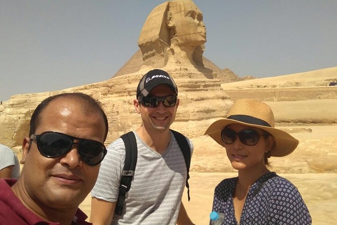 Half Day Tour To Giza Pyramids & Sphinx From Cairo Airport - The Sphinx brings the story together