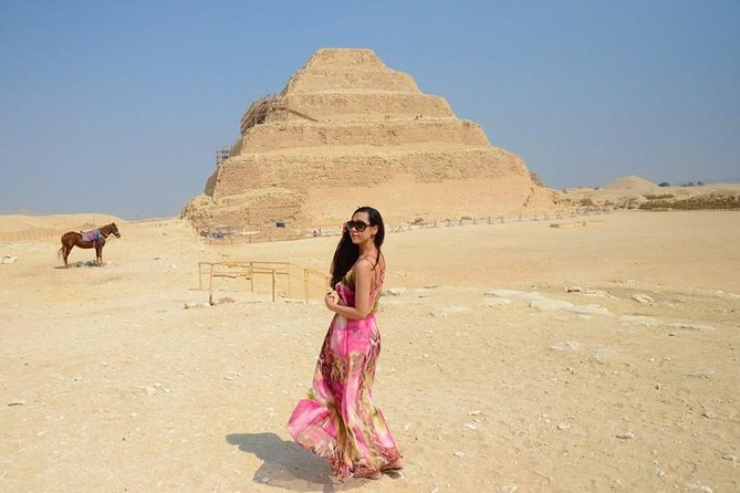 Half Day Tour To Memphis ,Sakkara & Dahshur Pyramids with lunch - The carpet school: useful stop or unwanted detour?