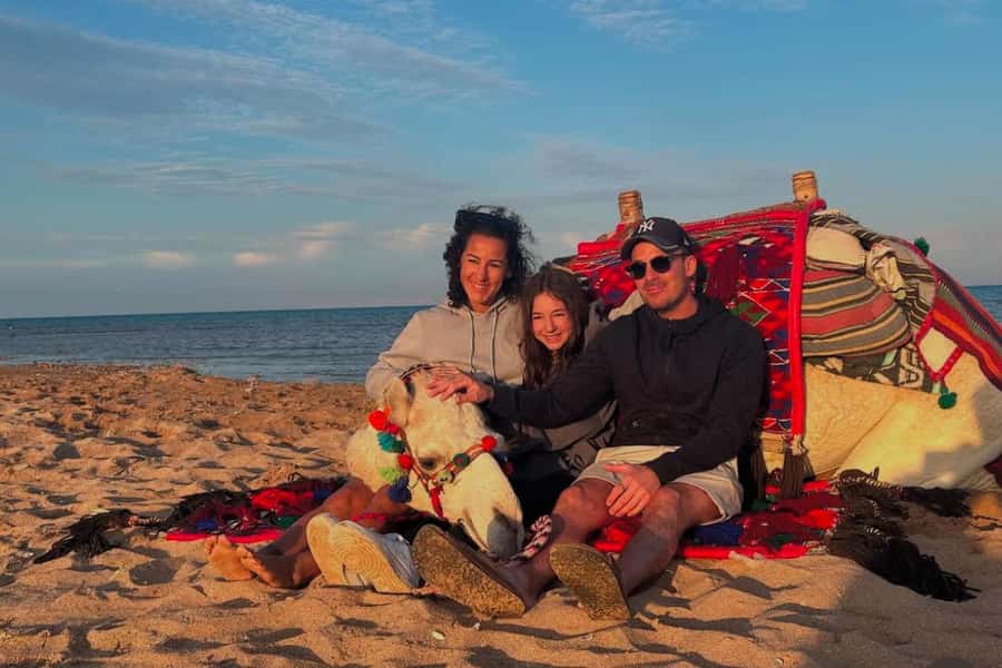 Hurghada: 1-Hour Desert & Beach Camel Ride with Transfers - Key points to know before booking