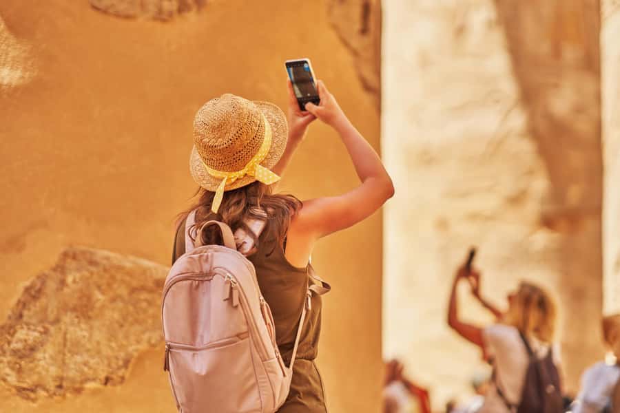 Hurghada: 2-Day Luxor Highlights & Hot Air Balloon & Hotel - Lunch, local food, and the ride home
