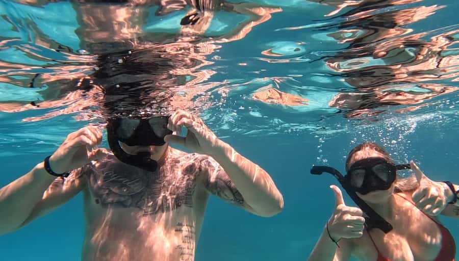 Hurghada: 3-Island Speedboat, Dolphin Watching & Snorkeling - Abu Monkar sandbank and its brief stop