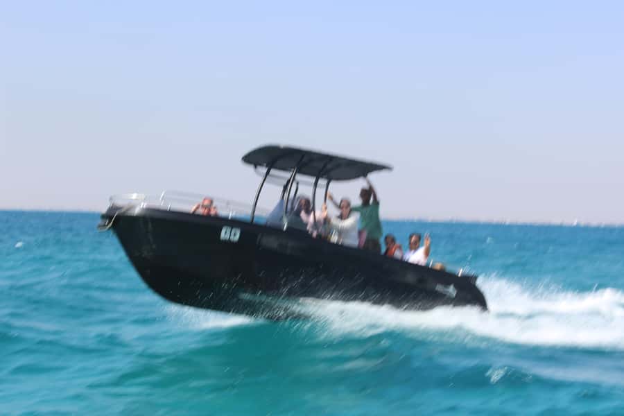 Hurghada: 4 Island Hopping Tour Dolphin, Snorkeling & Lunch - Abu Monqar sandbank and Magawish Island