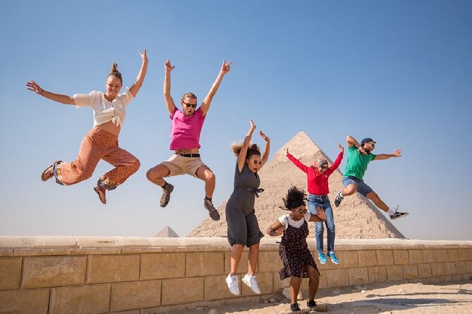 Hurghada: Cairo and Giza Highlights by mini Van with BBQ Lunch - Lunch and the Nile boat question