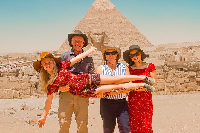 Hurghada: Cairo and Giza Highlights by mini Van with BBQ Lunch - Who should book this day trip?