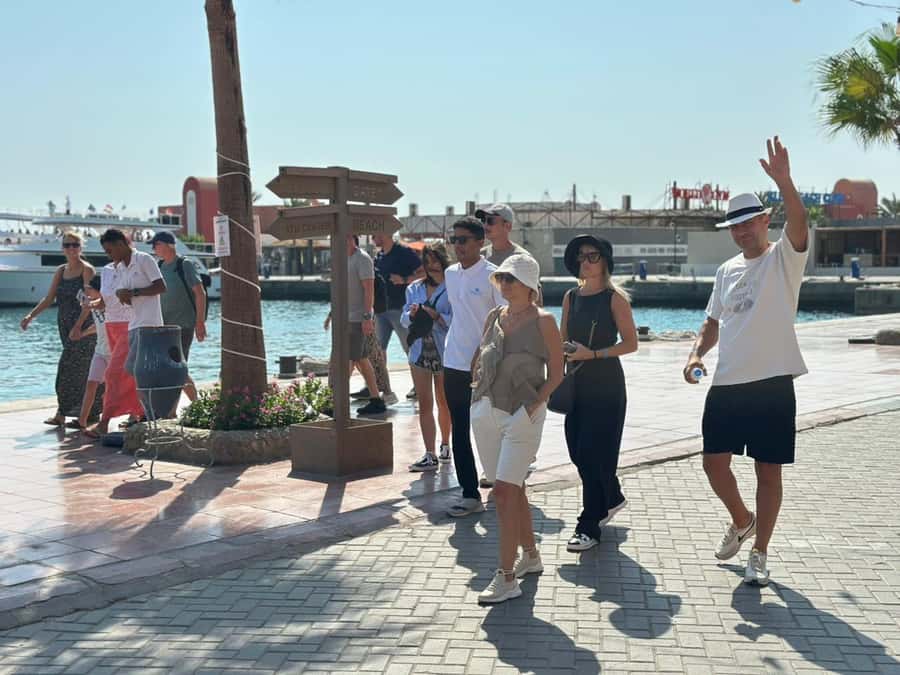 Hurghada: City Guided Tour with Local Market Stop - Santa Maria Church and Coptic heritage