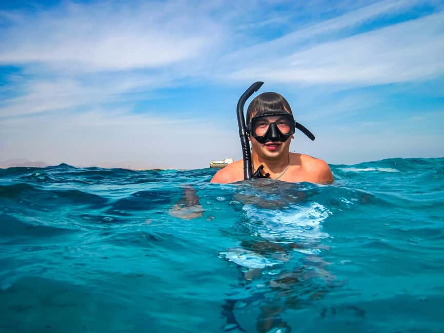 Hurghada: Dolphin & Coral Reef Snorkeling Tour with Lunch - What to bring and what to expect on board