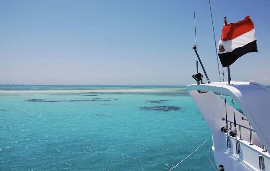 Hurghada: Elegance Yacht Cruise To Orange bay Island W lunch - Seafood Lunch on the Yacht