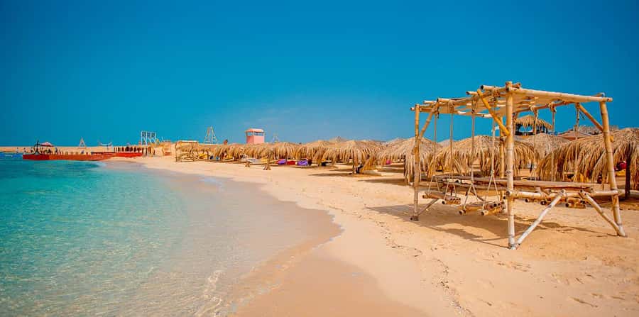 Hurghada: Hula Hula Cruise with Lunch, Massage, & Snorkeling - Who should book this Red Sea outing?