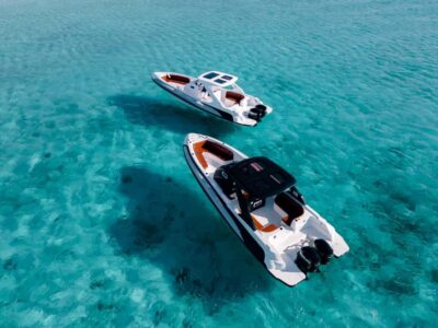Hula Hula Speedboat w/ Optional Snorkeling & Lunch