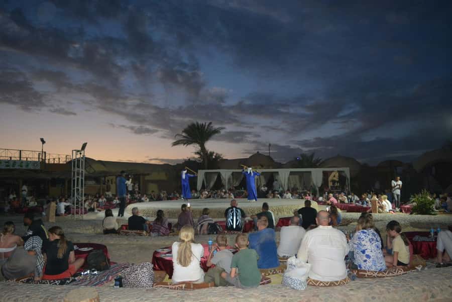 Hurghada: Jeep Safari with Camel Ride, Dinner and Show - Leaving Hurghada for the desert