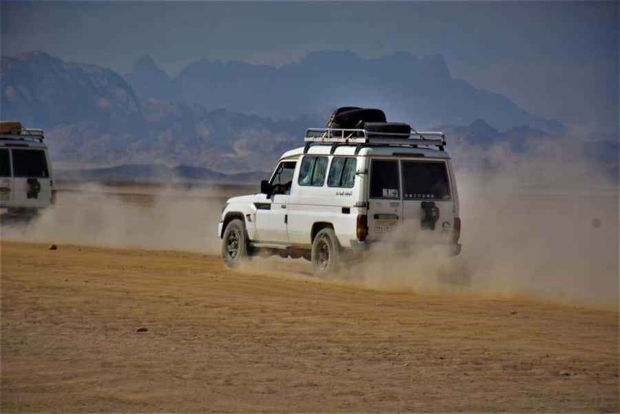 Hurghada: Jeep Safari with Camel Ride, Dinner and Show - Arriving at the Bedouin village