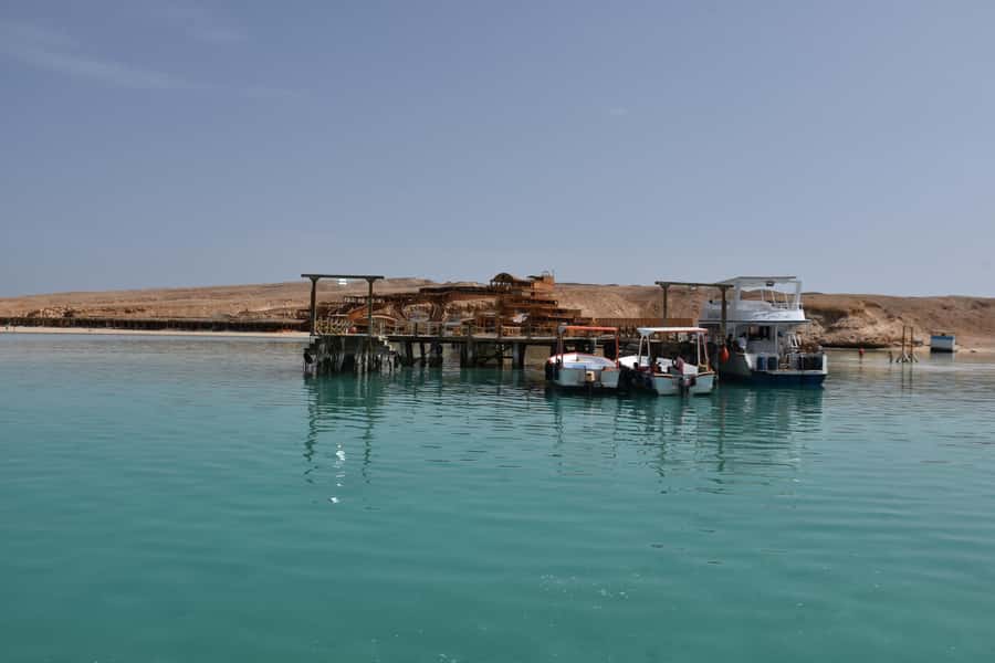 Hurghada: Luxury Giftun island w/snorkeling/lunch & Massage - Banana Boat, Swimming, and Open Water Time