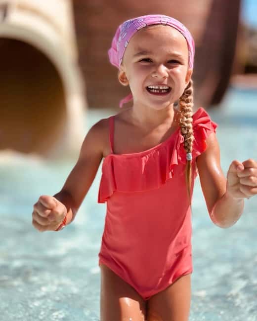 Hurghada: Makadi Water World with Lunch & Transfers - Wave pool, lazy river, and surf simulator