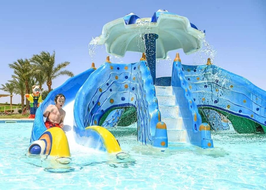 Hurghada: Makadi Water World with Lunch & Transfers - The big slides: Twister, Kamikaze, and Turbo Tunnel
