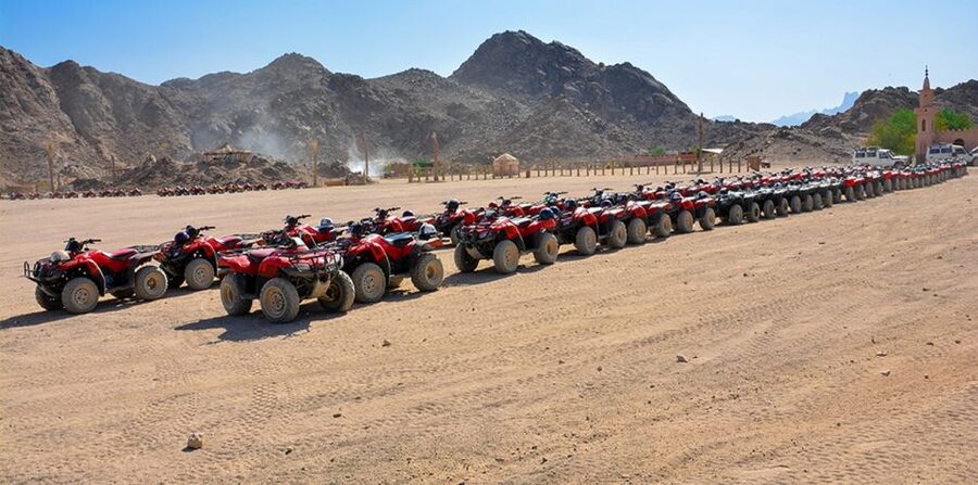 Hurghada: Morning Quad Bike Tour, Camel Ride and Transfer - Dinner, entertainment, and stargazing after dark